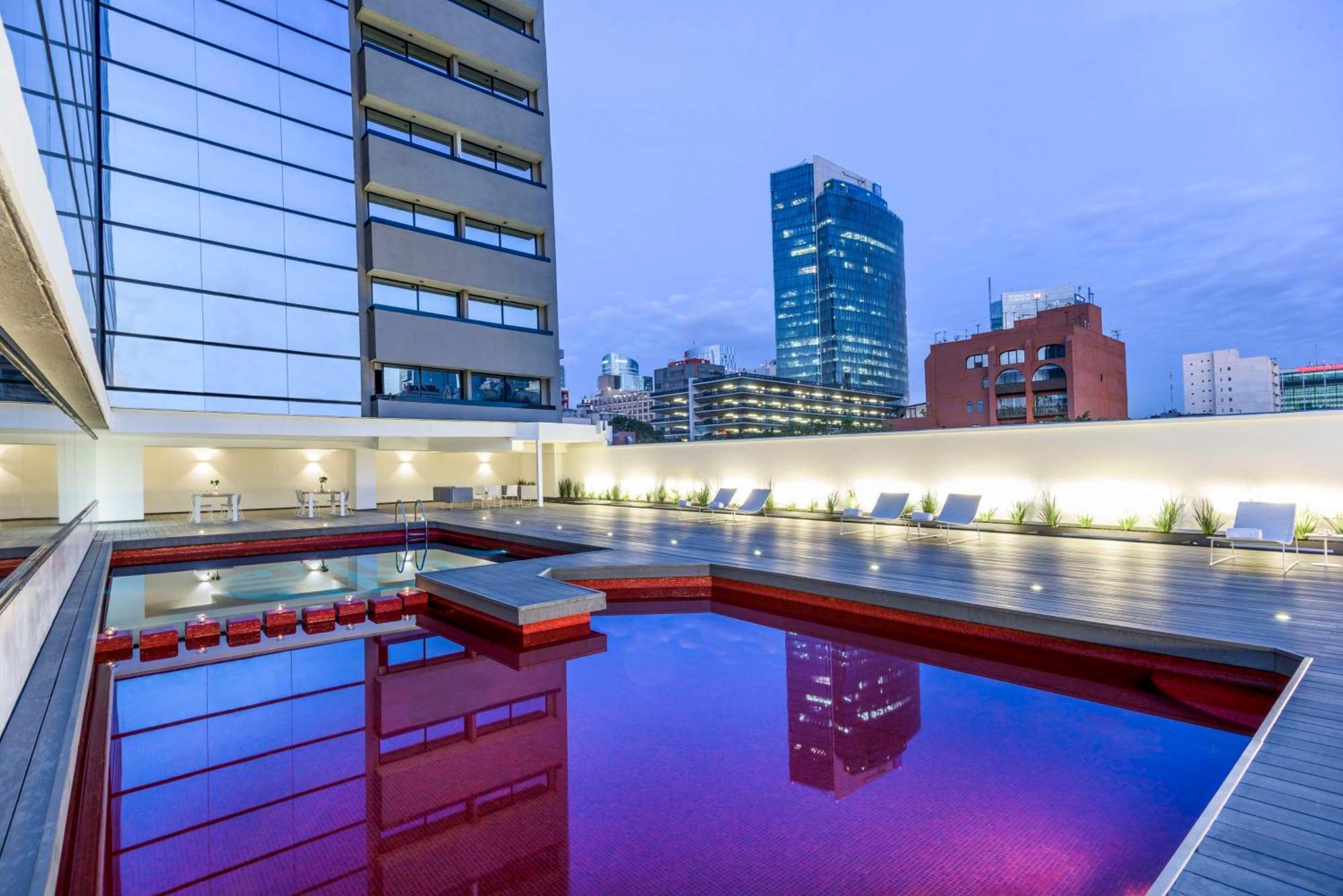 Nh Collection Mexico City Reforma Kültér fotó Rooftop pool